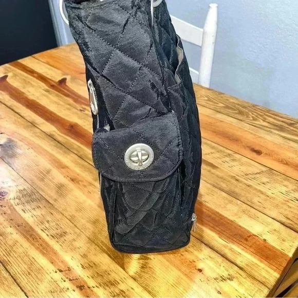 Baggallini quilted Florence tote organization galore! Pockets everywhere. Black - Picture 8 of 16